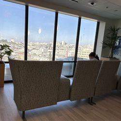 Kaiser Permanente Cafeteria - 6 th floor lobby