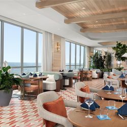 The Hiatus Clearwater Beach, Curio Collection by Hilton - Restaurant