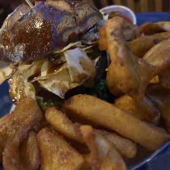 Teak Neighborhood Grill - Burgers Near Me - Orlando, Florida