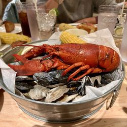 The Nor'Easter Pound & Market - Lobster bake was excellent!
