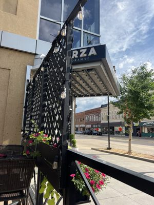 Terza by null