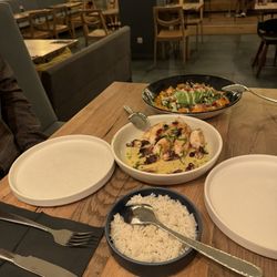 Cafe Restaurant Leto - Grilled calamari, Avocado salad, and rice. All beautifully prepared and delicious.