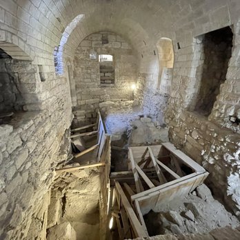 Castello Aragonese - Ruins of the kitchen - Landmarks & Historical Buildings Near Me - Taranto, TA
