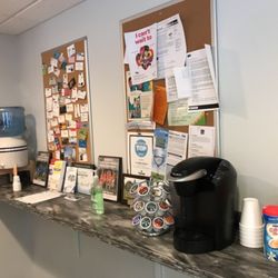 Kidsteeth Pediatric Dentistry - Refreshment station with complimentary coffee