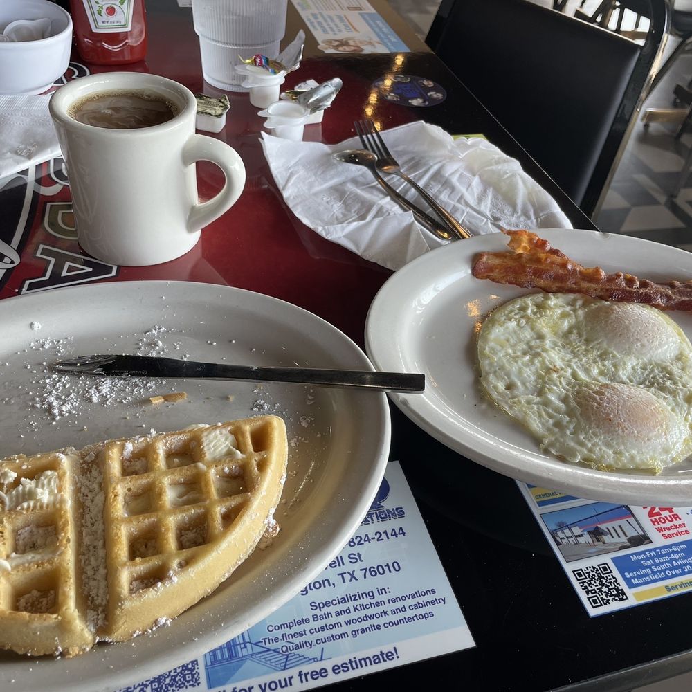 Good Day Cafe - Waffle egg bacon - Breakfast & Brunch Near Me - Arlington, Texas Good Day Cafe - Waffle egg bacon - Breakfast & Brunch Near Me - Arlington, Texas