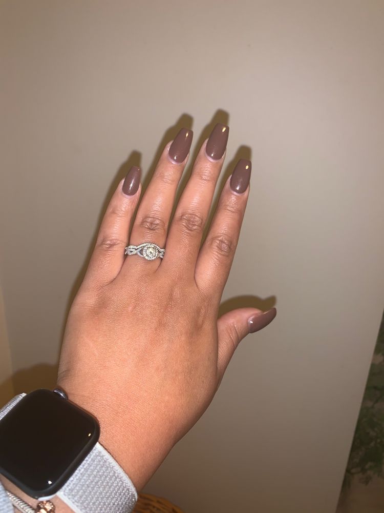 Nail Club Logo