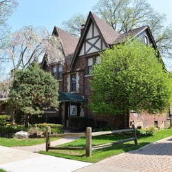 Virginia Avenue Apartments & Homes