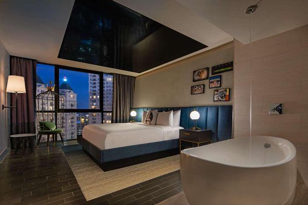 The Starling Atlanta Midtown, Curio Collection by Hilton by null