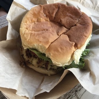 Luther Burger - Crab cake - Burgers Near Me - Richmond, Virginia