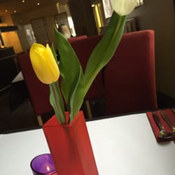 Restaurant Paprika - Nope, they aren't plastic