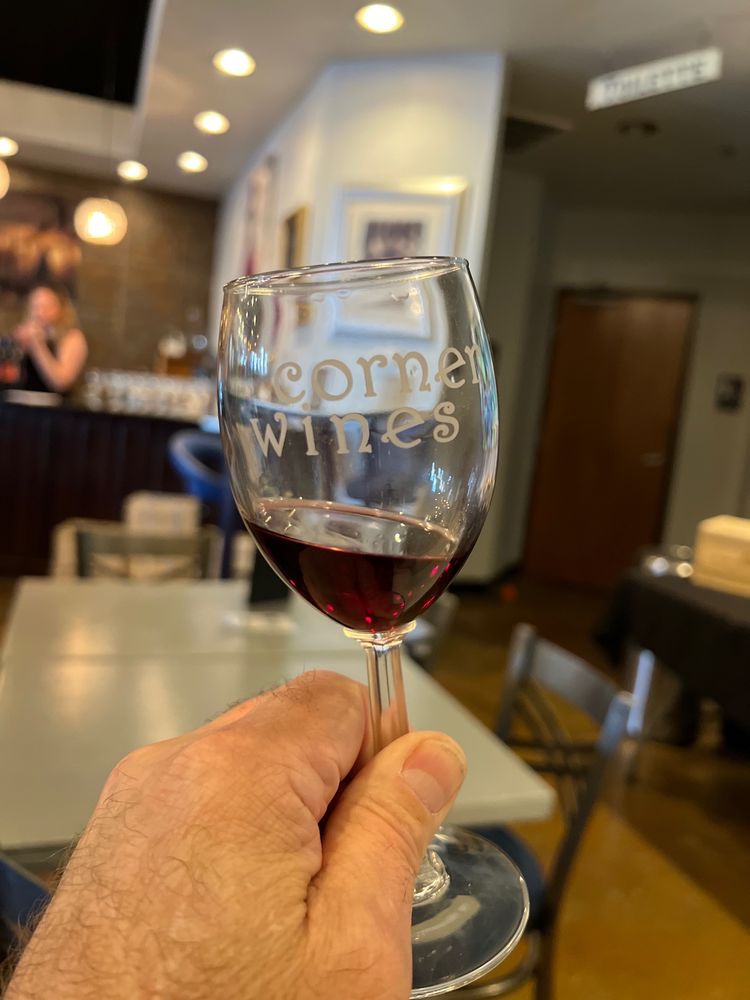 CORNER WINES Updated October 2024 32 Photos & 19 Reviews 4017