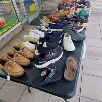 Montano's Shoe Store - Discounted items - Shoe Stores Near Me - Saugerties, New York Montano's Shoe Store - Discounted items - Shoe Stores Near Me - Saugerties, New York
