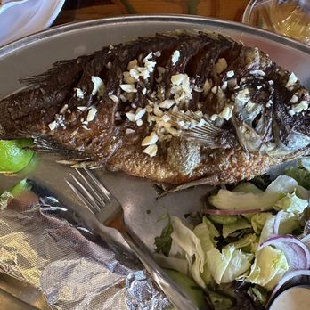 Mariscos El BarCo - Whole grilled tilapia covered in delicious garlic. Wonderfully juicy. Served with your choice of tortillas. - Seafood Near Me - Sparks, Nevada Mariscos El BarCo - Whole grilled tilapia covered in delicious garlic. Wonderfully juicy. Served with your choice of tortillas. - Seafood Near Me - Sparks, Nevada