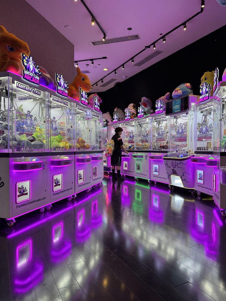 Fantasy Claw Arcade