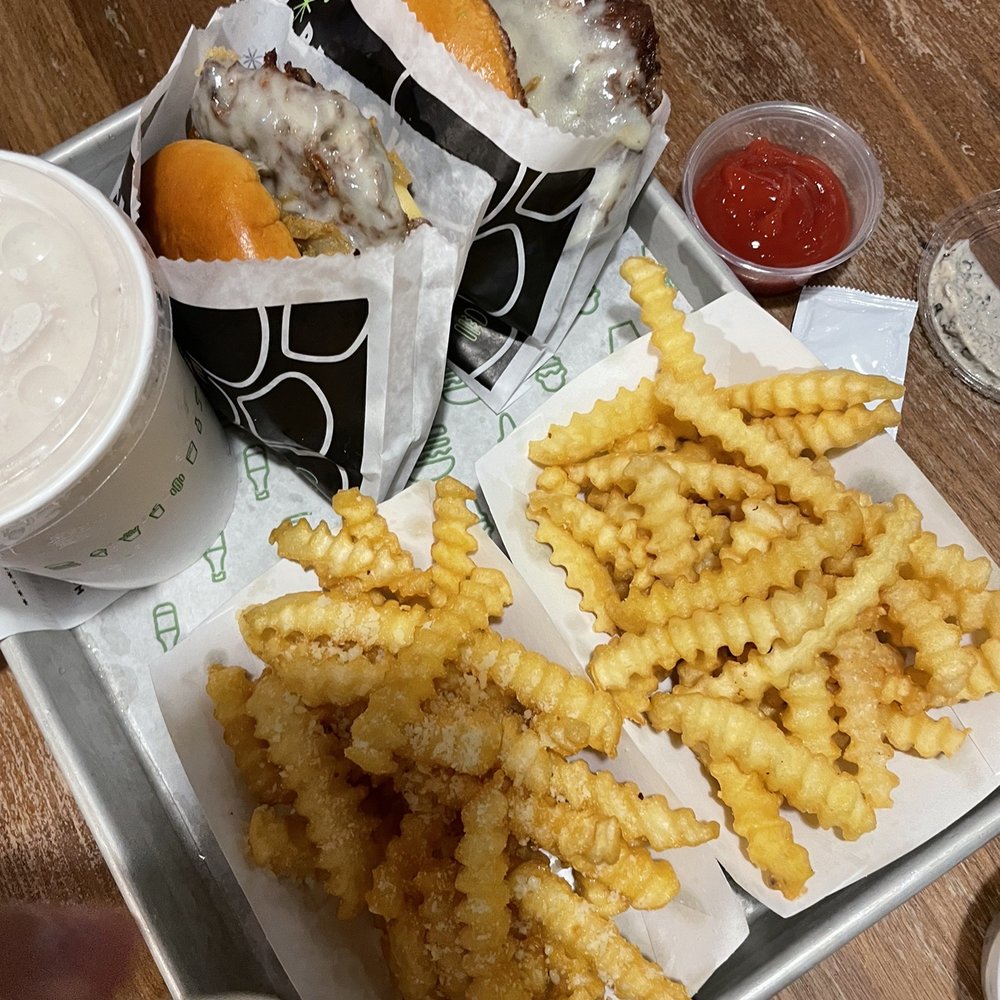 Shake Shack Long Beach - Black Truffle Burger & Parmesan Garlic Fries with Black Truffle Sauce - Burgers Near Me - Long Beach, California