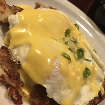 Ruperts at the Edge - Corned beef hash - Breakfast & Brunch Near Me - Edgewater, Colorado Ruperts at the Edge - Corned beef hash - Breakfast & Brunch Near Me - Edgewater, Colorado