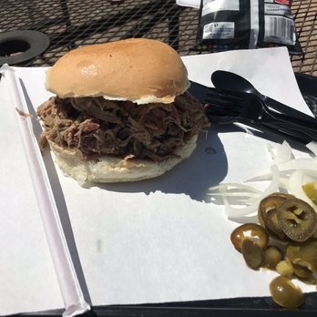 Kat's Barbecue - Pulled pork sandwich - Barbeque Near Me - Santa Fe, Texas