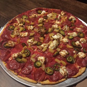 Fixture Pizza Pub - Sabbatic plus pineapple and jalapeno - Pizza Near Me - Milwaukee, Wisconsin Fixture Pizza Pub - Sabbatic plus pineapple and jalapeno - Pizza Near Me - Milwaukee, Wisconsin