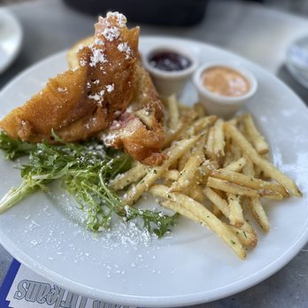 Cafe Orleans - Fried Monte Cristo Sandwich - Cajun/Creole Near Me - Anaheim, California