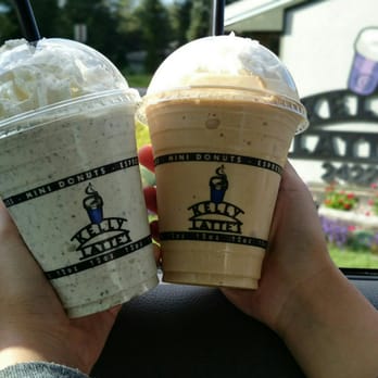Kelly Latte's - Oreo Mint Shake and Espresso Shake!! So yummy!! - Coffee & Tea Near Me - Kent, Washington Kelly Latte's - Oreo Mint Shake and Espresso Shake!! So yummy!! - Coffee & Tea Near Me - Kent, Washington