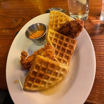 Full Mile Beer Co & Kitchen - Chicken and waffles - American Near Me - Sun Prairie, Wisconsin Full Mile Beer Co & Kitchen - Chicken and waffles - American Near Me - Sun Prairie, Wisconsin