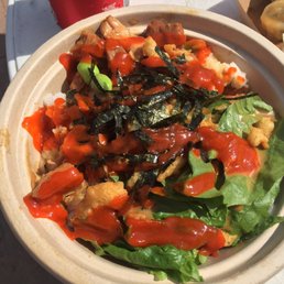 Teriyaki Chicken Rice Bowl with Sriracha added by me Teriyaki Chicken Rice Bowl with Sriracha added by me
