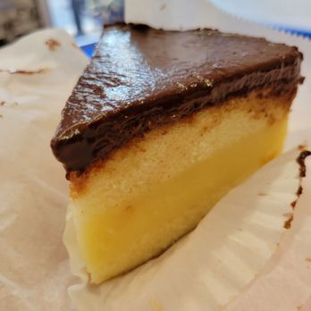 Mike's Pastry - Boston creme pie - Bakeries Near Me - Boston, Massachusetts Mike's Pastry - Boston creme pie - Bakeries Near Me - Boston, Massachusetts