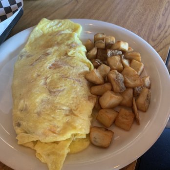 Penny Ann's Cafe - Cali omelet - Breakfast & Brunch Near Me - Draper, Utah Penny Ann's Cafe - Cali omelet - Breakfast & Brunch Near Me - Draper, Utah