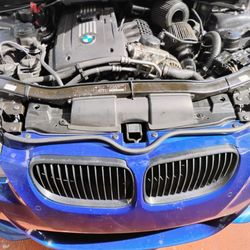 Miami Mobile Auto Repair Service - BMW Fan Assembly radiator Replacement
