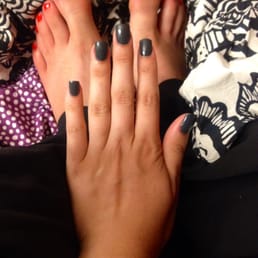blue-grey acrylic nails & orangey-red toes blue-grey acrylic nails & orangey-red toes