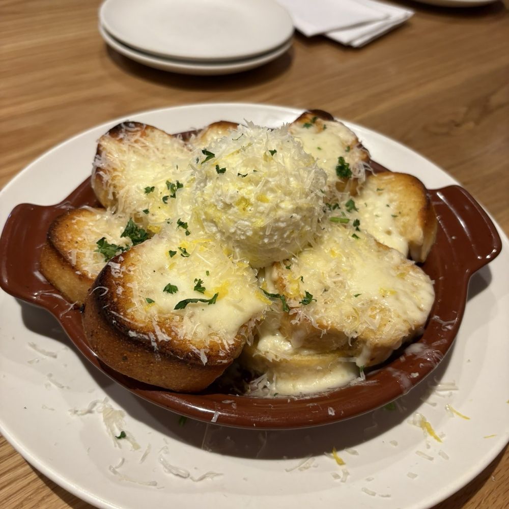 Roma Table - Garlic Truffle Bread Stack - Italian Near Me - Sevierville, Tennessee
