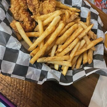 Tavern On The Bay - Chicken tenders - New American Near Me - Naples, Florida Tavern On The Bay - Chicken tenders - New American Near Me - Naples, Florida