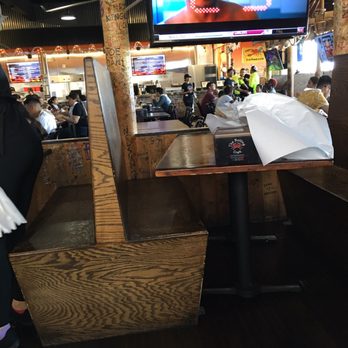 The Boiling Crab - Dining area - Seafood Near Me - Las Vegas, Nevada The Boiling Crab - Dining area - Seafood Near Me - Las Vegas, Nevada