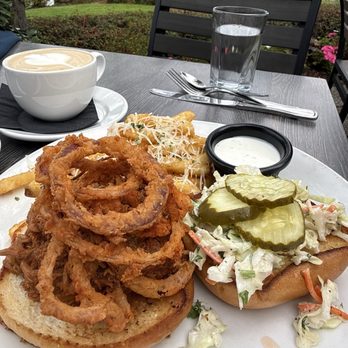 Cafe Murrayhill - BBQ Pulled Pork Sandwich - Breakfast & Brunch Near Me - Beaverton, Oregon