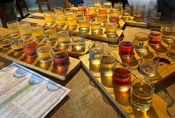 Suttons Bay Ciders by null
