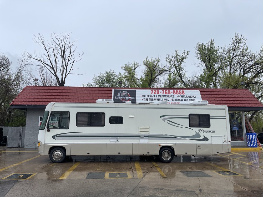 LIGHTNING TIRE Updated April 2024 1899 S Sheridan Blvd, Lakewood