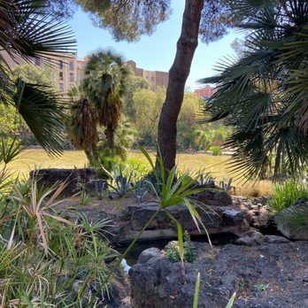 Parc Belmont - Mediterranean Near Me - Barcelona, B Parc Belmont - Mediterranean Near Me - Barcelona, B