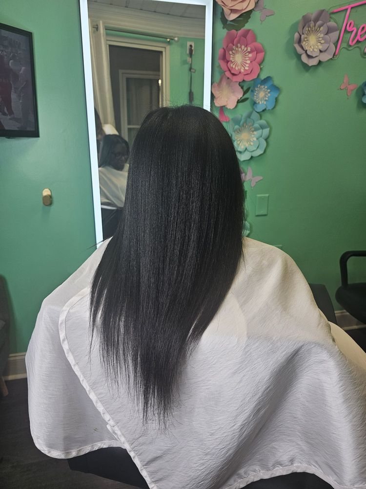 Tress Elite Salon Logo