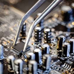 KlaxonPro Full Auto Body And Mechanic Shop - soldering and programming of BMW ECU