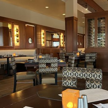 McCormick & Schmick's Seafood & Steaks - Steakhouses Near Me - Edina, Minnesota McCormick & Schmick's Seafood & Steaks - Steakhouses Near Me - Edina, Minnesota