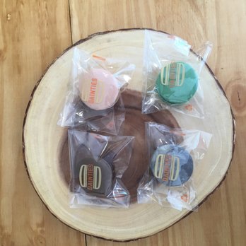 Dainties Macaron - Macarons Near Me - Toronto, Ontario