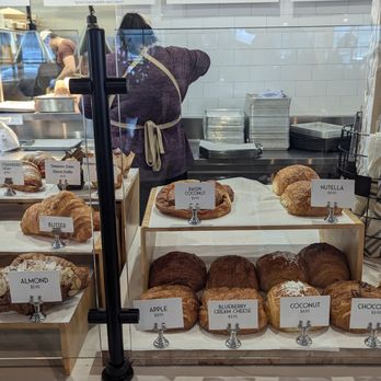 Mi Sant - Bakeries Near Me - Roseville, Minnesota