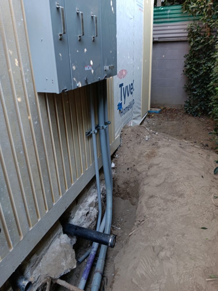 Slide of G&M Electrical Service