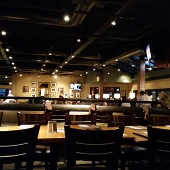 BJ's Restaurant & Brewhouse - Nice mood lighting at this location.. super busy Friday night - Pizza Near Me - La Mesa, California BJ's Restaurant & Brewhouse - Nice mood lighting at this location.. super busy Friday night - Pizza Near Me - La Mesa, California