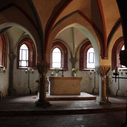 Domstift Brandenburg - Altar in der Krypta