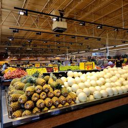 Cermak Fresh Market - Fruit and vegetables