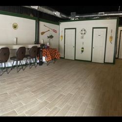 Creekside Rv Park - This is our bar area, coffee bar and the doors to the bathrooms/walk in showers