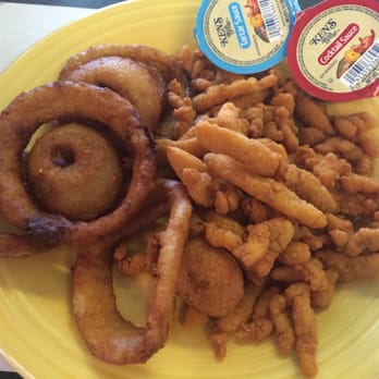 John's Drive-In - Fried clam strips, hush puppies and onion rings, excellent! - Diners Near Me - Fort Meade, Florida John's Drive-In - Fried clam strips, hush puppies and onion rings, excellent! - Diners Near Me - Fort Meade, Florida