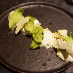 Maguey - Apple with cream and meringue bits