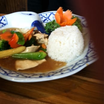 Thai Ruby - Chicken cashew - Thai Near Me - The Villages, Florida Thai Ruby - Chicken cashew - Thai Near Me - The Villages, Florida